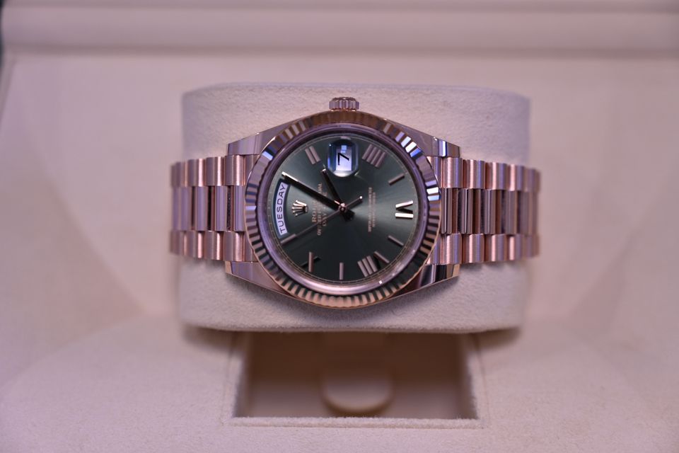 Rolex Day-Date 40 228235 Image 7